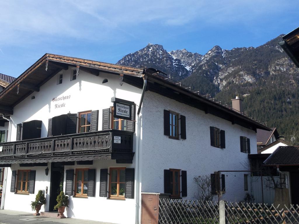 Gaestehaus Nicole Garmisch-Partenkirchen Eksteriør bilde